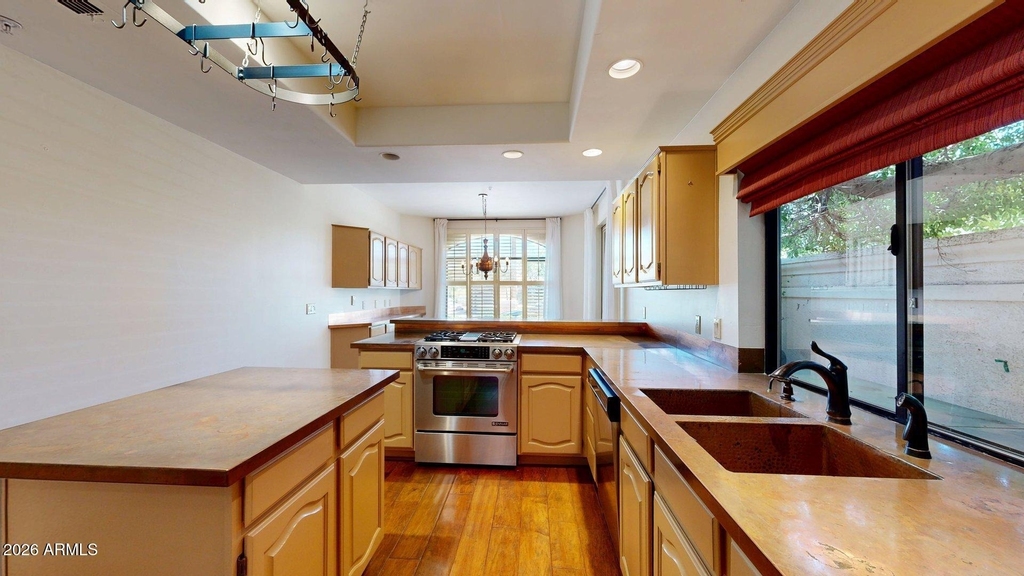 8100 E Camelback Road - Photo 10