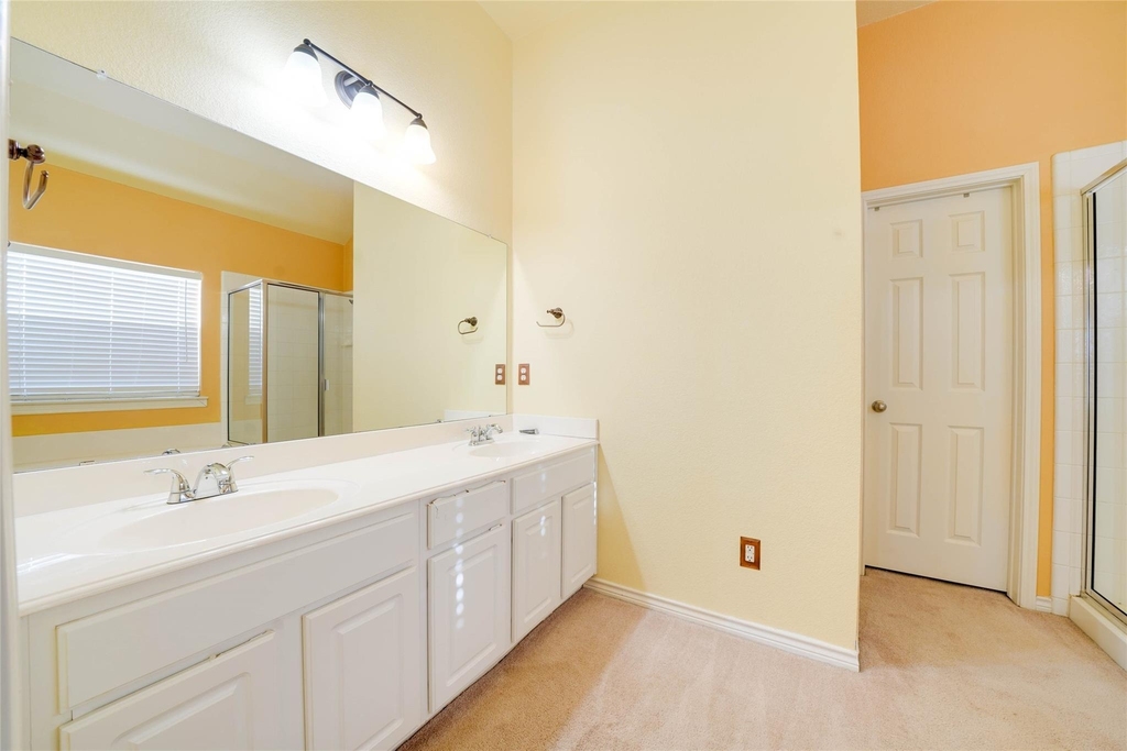 9724 Water Tree Drive - Photo 12