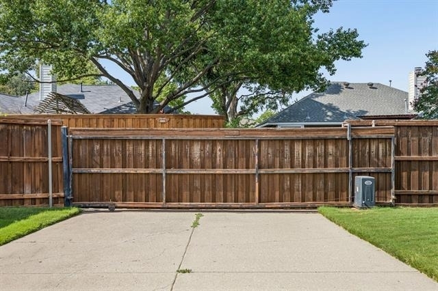 11002 Brandenberg Drive - Photo 31
