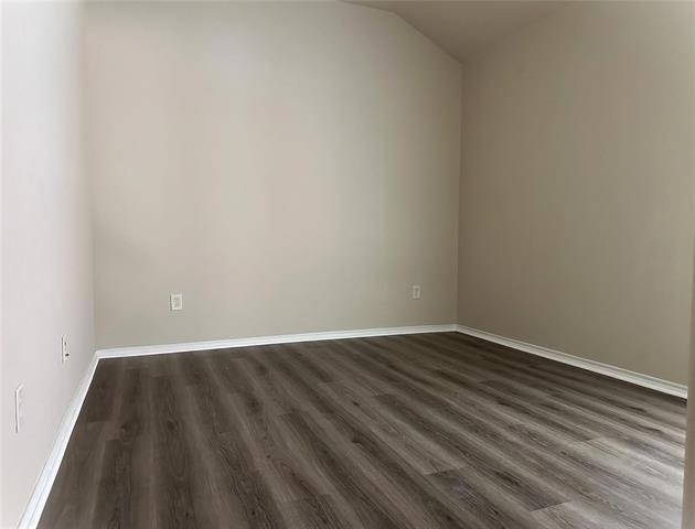 929 Hazels Way - Photo 9