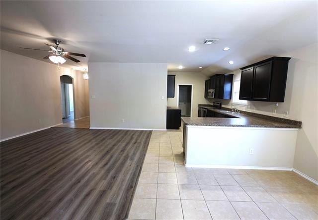 929 Hazels Way - Photo 1