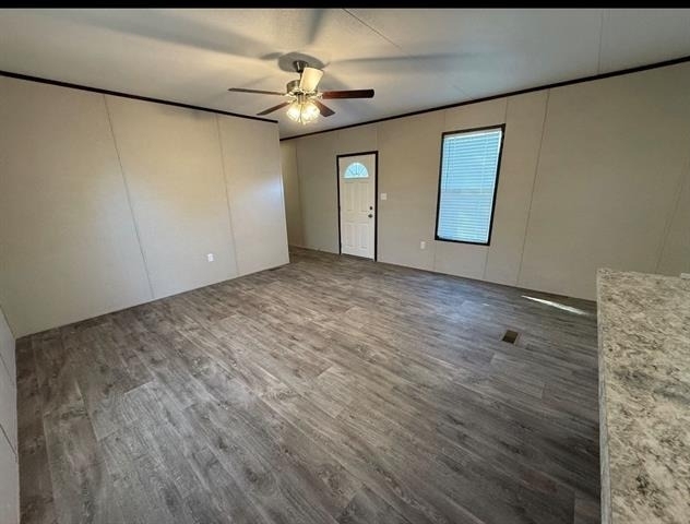 223 W Division Street - Photo 33