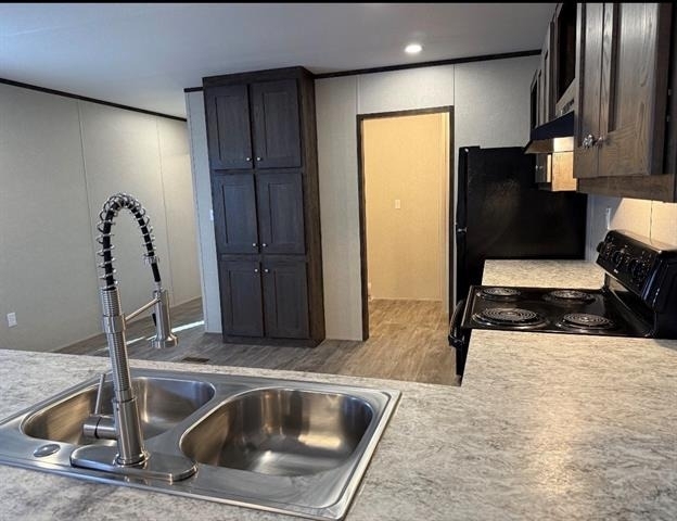 223 W Division Street - Photo 20