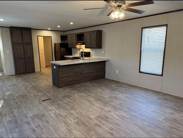 223 W Division Street - Photo 31