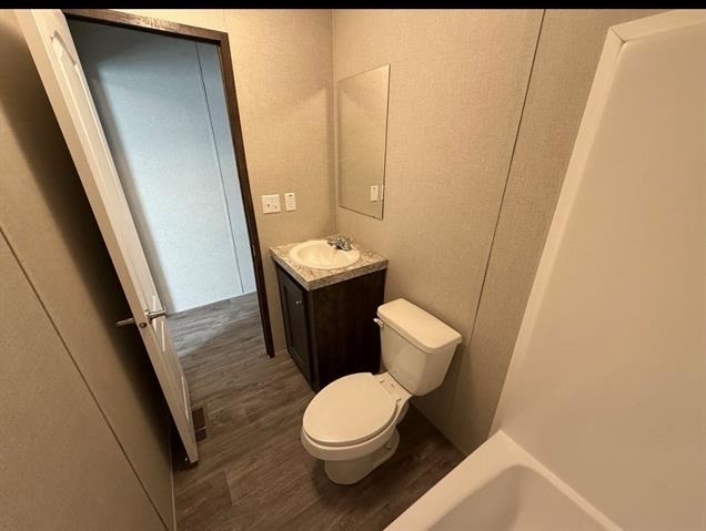 223 W Division Street - Photo 24
