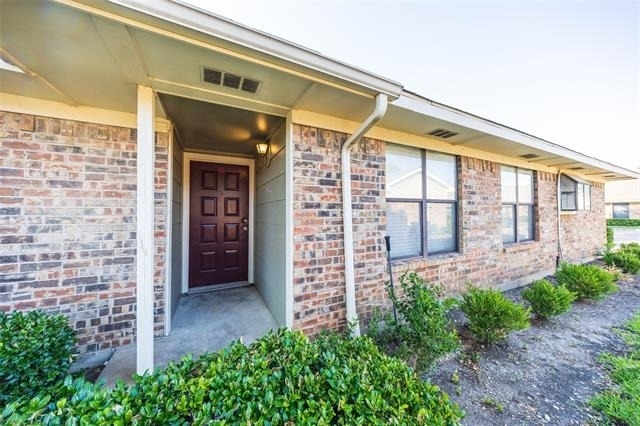 1805 Spring Creek Parkway - Photo 8