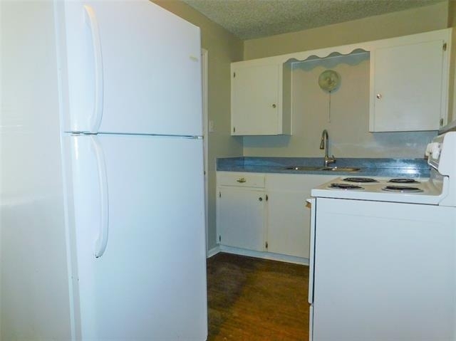 401 Betchan Street - Photo 5
