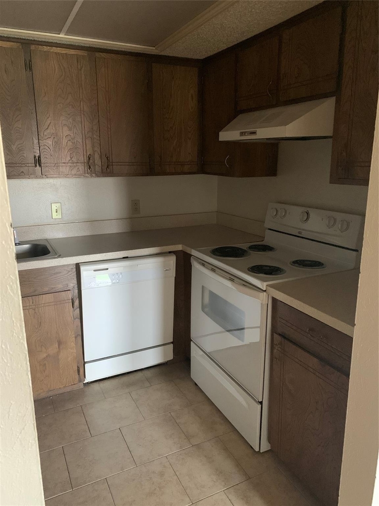 1724 W Sanford Street - Photo 5