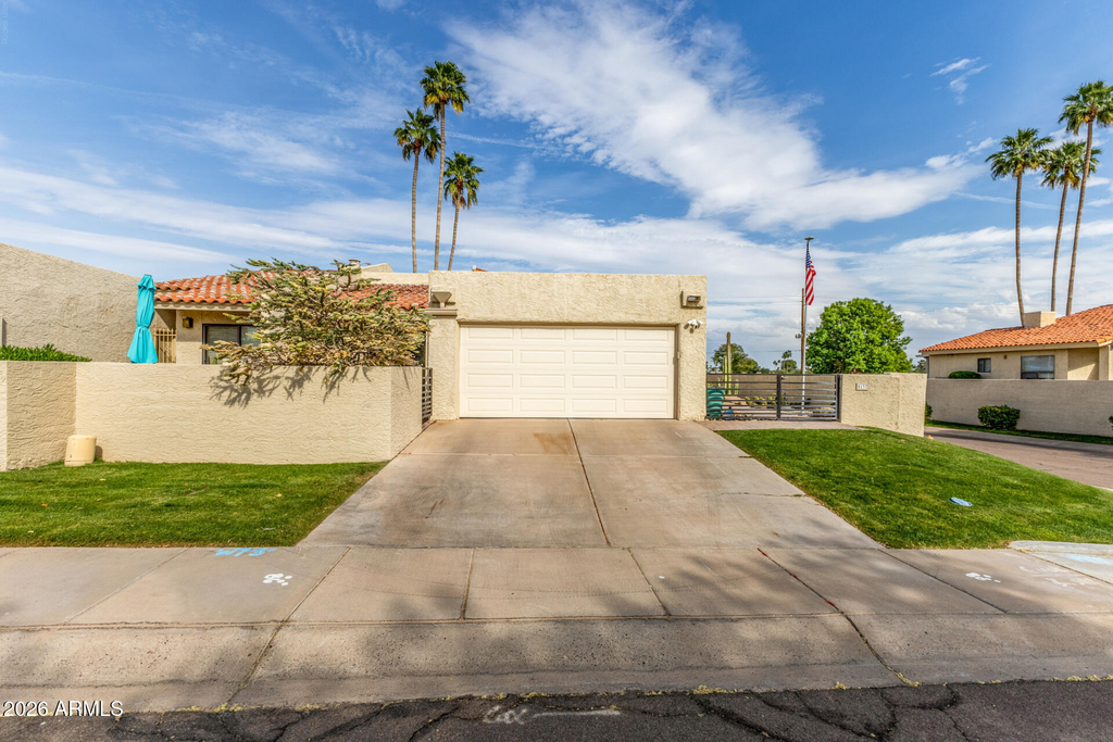 5137 N 79th Place - Photo 27