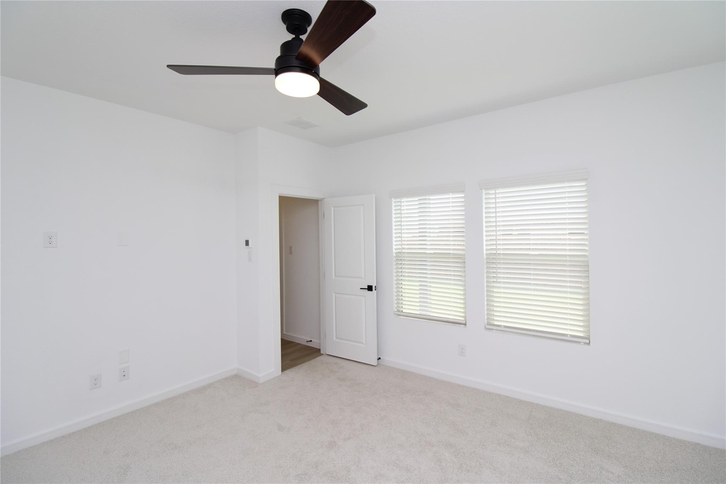 509 Ridgewood Drive - Photo 7