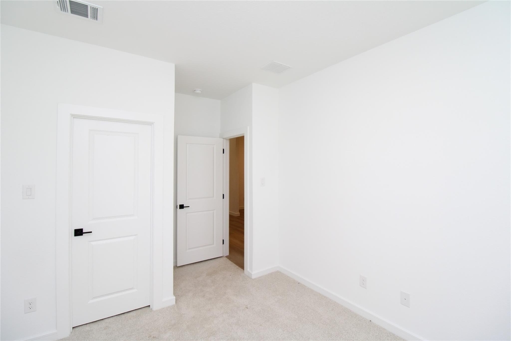 509 Ridgewood Drive - Photo 11