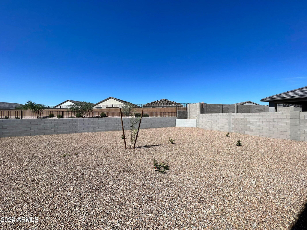 1058 W Avalon Canyon Drive - Photo 17