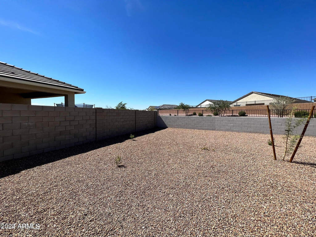 1058 W Avalon Canyon Drive - Photo 18
