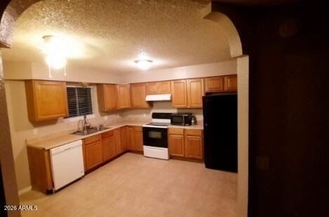 1138 E 2nd Street - Photo 3