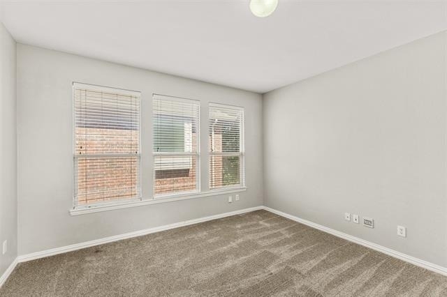 15920 Alvarado Drive - Photo 26