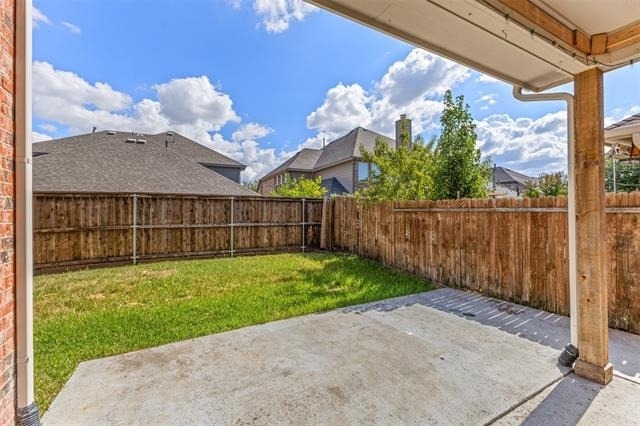 15920 Alvarado Drive - Photo 32