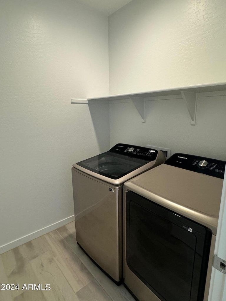 644 S Heron Lane - Photo 5