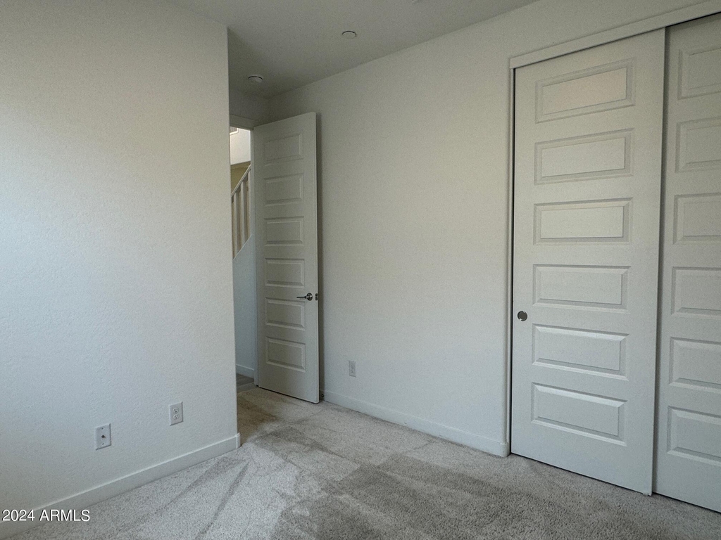 644 S Heron Lane - Photo 4