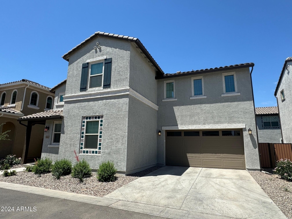 644 S Heron Lane - Photo 0