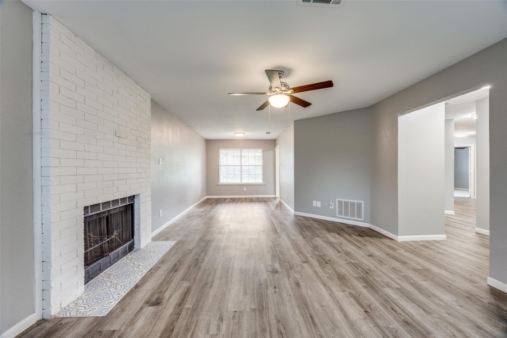 4817 Hara Lane - Photo 4