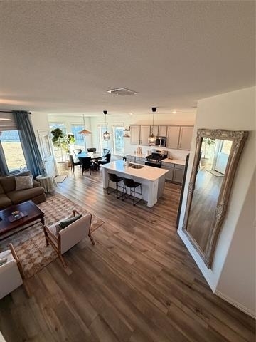 3120 Riddler Way - Photo 1
