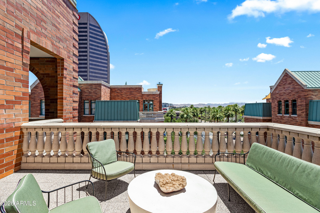 54 W Palm Lane - Photo 3