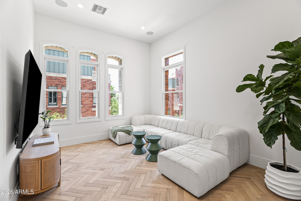 54 W Palm Lane - Photo 27