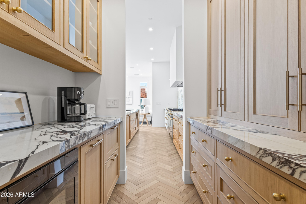 54 W Palm Lane - Photo 9