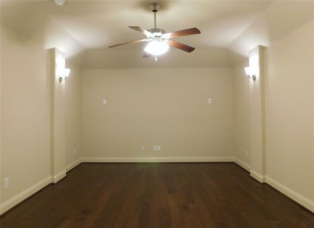 1704 Serra Drive - Photo 30
