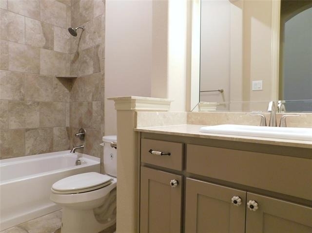 1704 Serra Drive - Photo 6