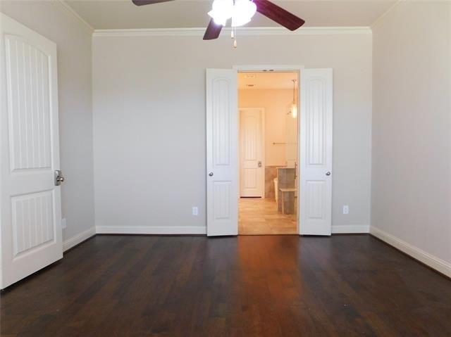1704 Serra Drive - Photo 14
