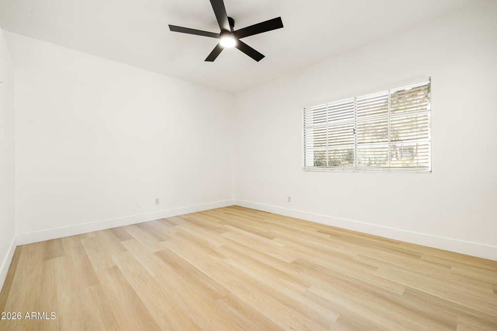 11333 N 92nd Street - Photo 11