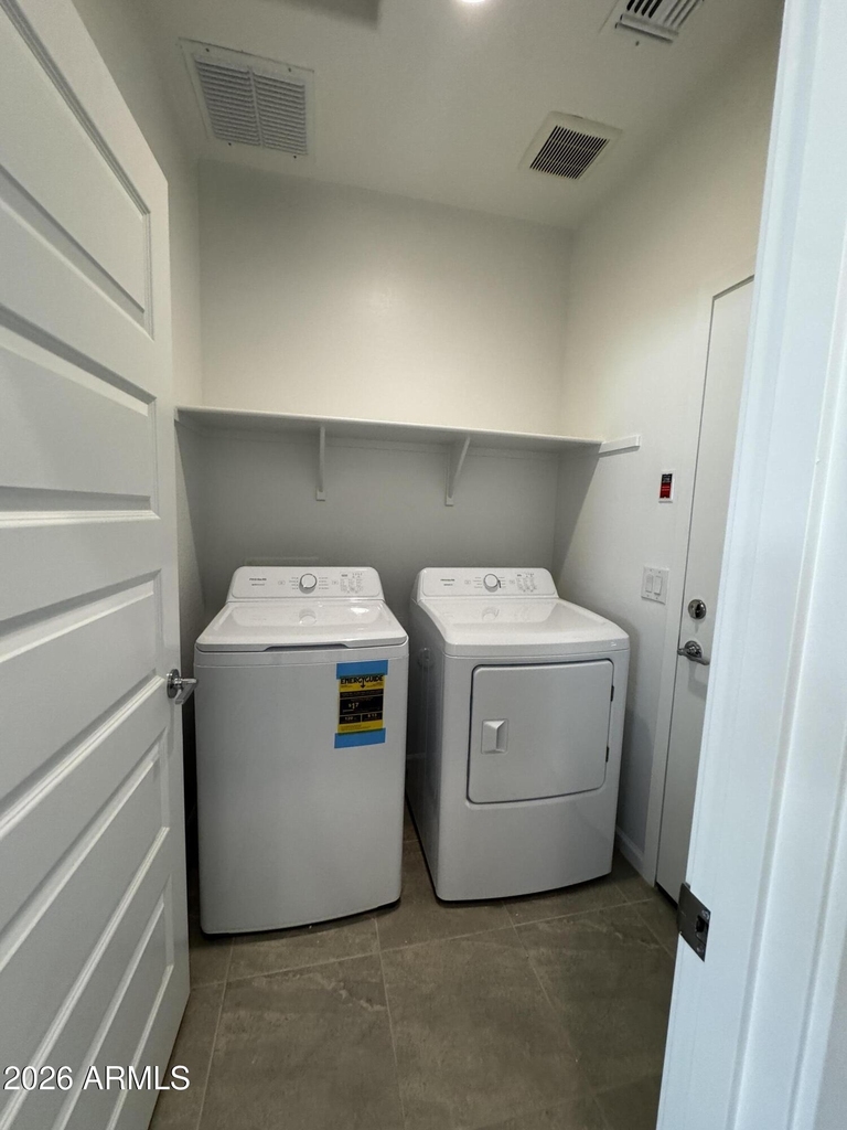 9819 W Flower Street - Photo 16