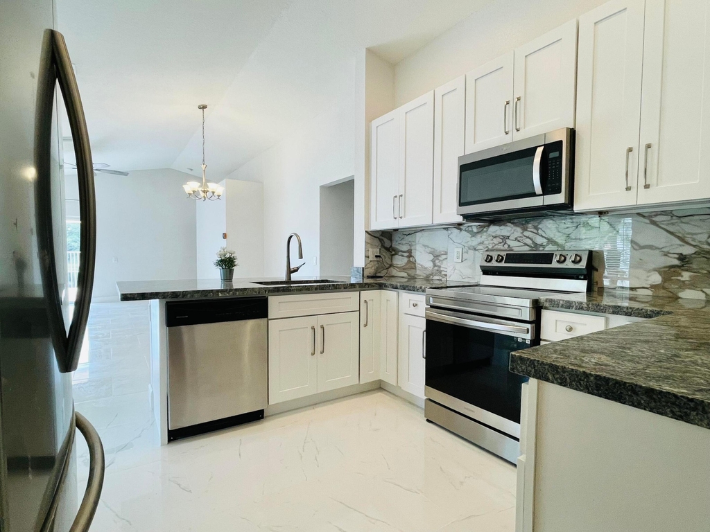 4354 Mahogany Ridge Drive - Photo 4