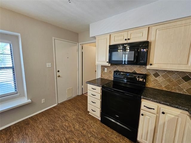 7713 Jerome Drive - Photo 6