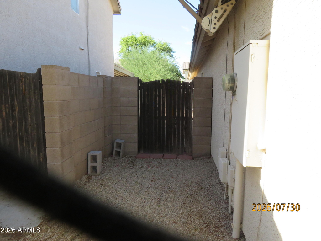 15446 W Gelding Drive - Photo 4