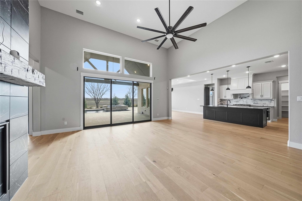 1410 Binkley Avenue - Photo 4