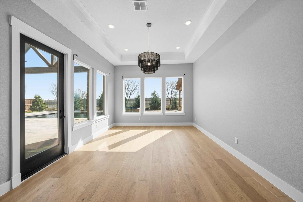 1410 Binkley Avenue - Photo 10