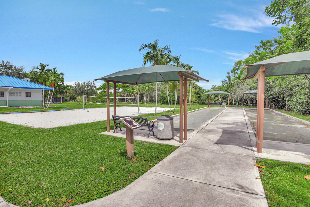 2651 S Palm Aire Drive - Photo 37