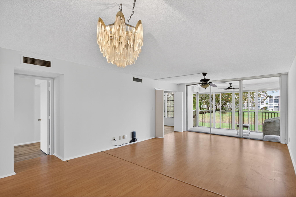 2651 S Palm Aire Drive - Photo 7