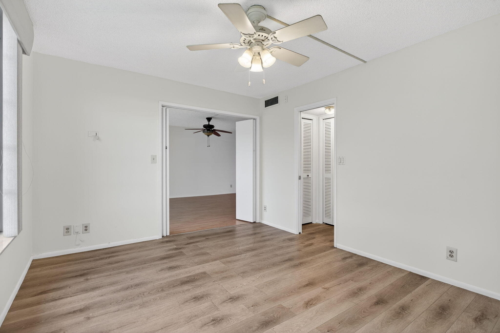2651 S Palm Aire Drive - Photo 16