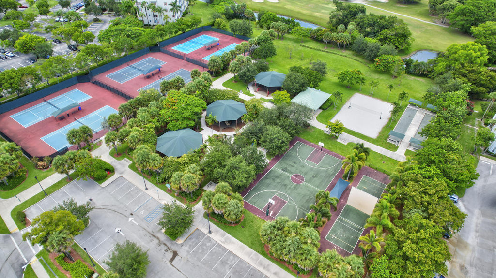 2651 S Palm Aire Drive - Photo 44