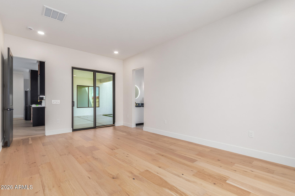 3014 E Avalon Drive - Photo 15