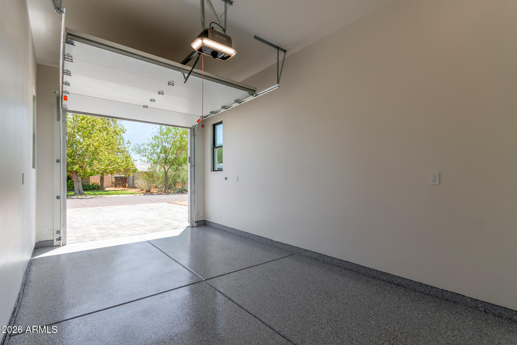 3014 E Avalon Drive - Photo 39
