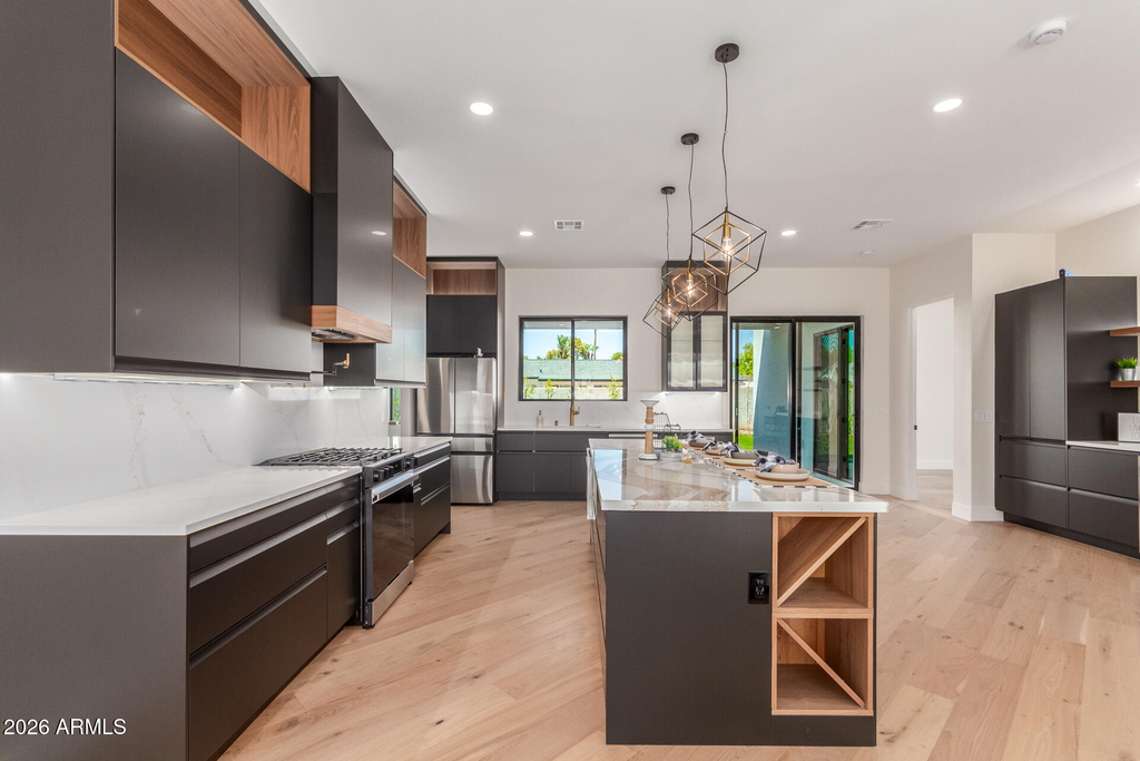 3014 E Avalon Drive - Photo 12