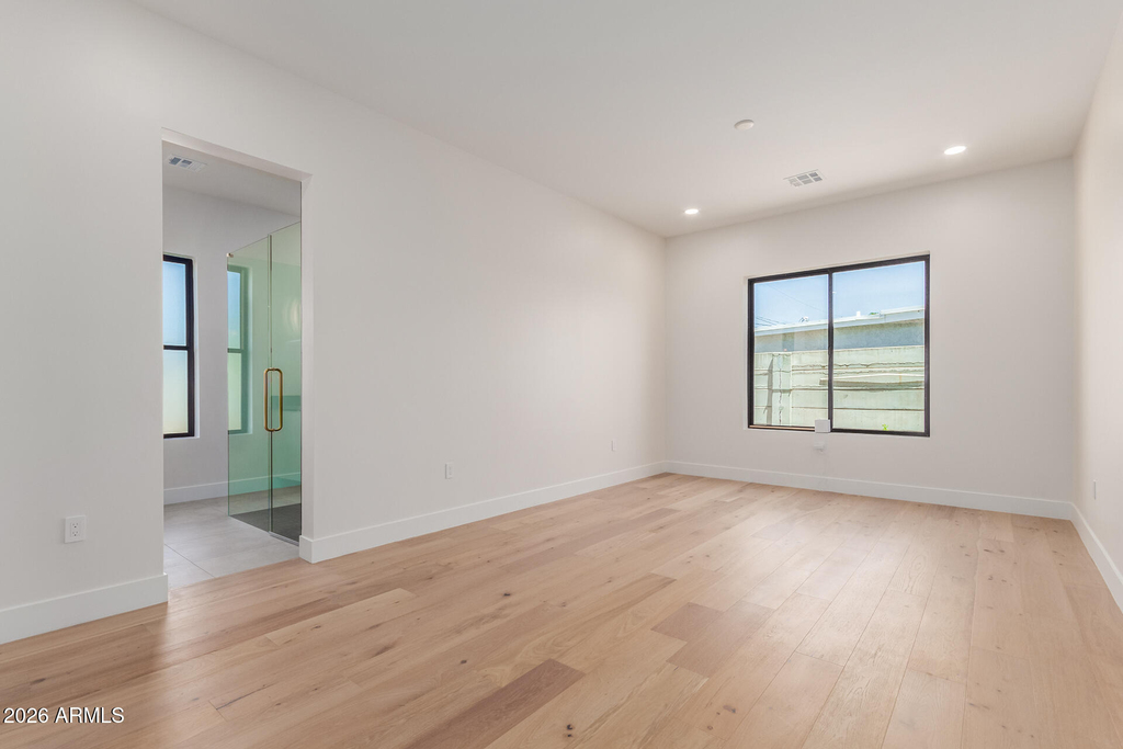 3014 E Avalon Drive - Photo 14