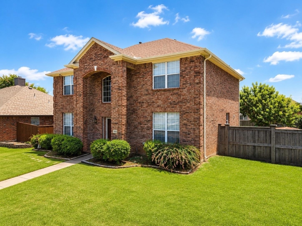 1818 Lake Texoma Circle - Photo 1