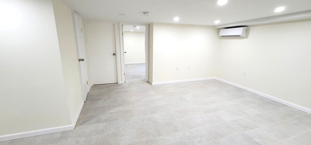 170-20 Lithonia Avenue - Photo 7