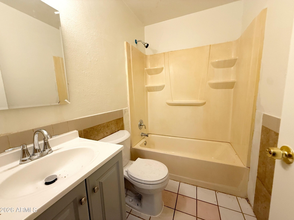 7007 S 8th Street - Photo 12