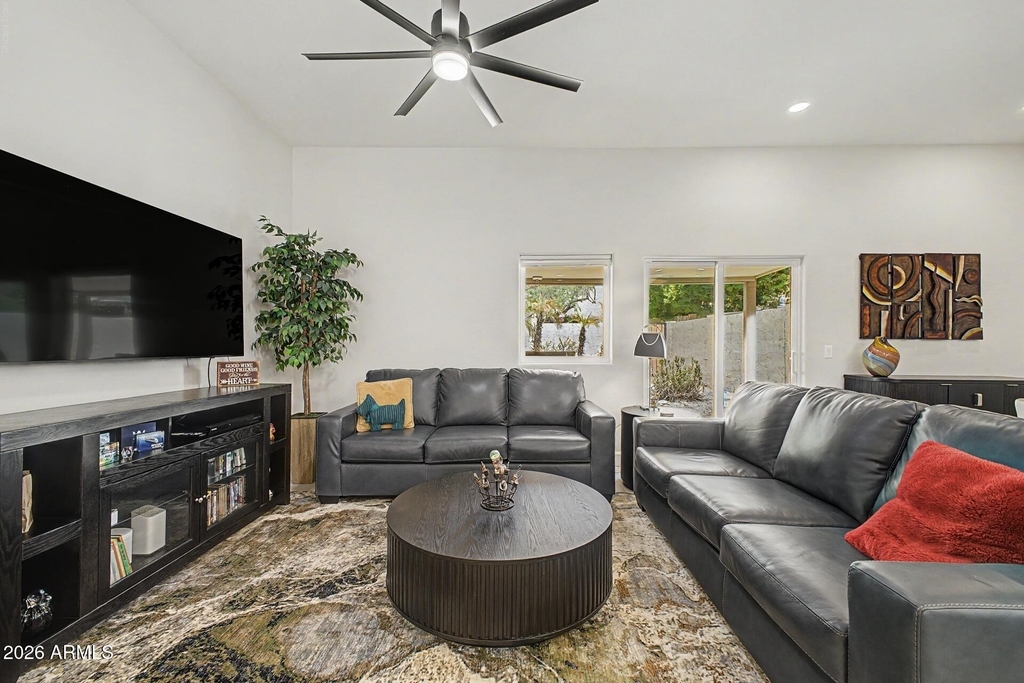 11416 E Altadena Avenue - Photo 5